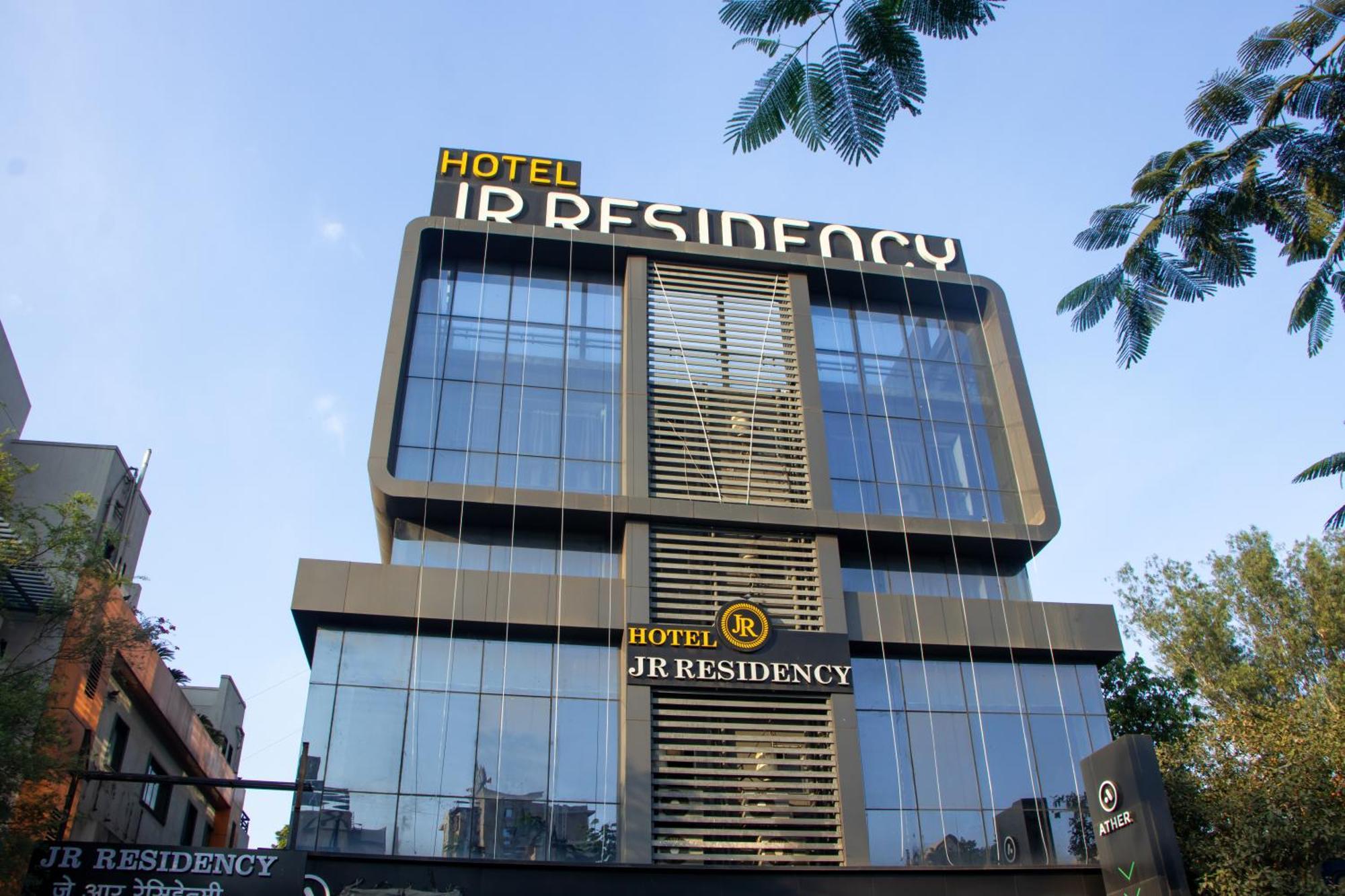 Hotel J R Residency Nová Bombaj Exteriér fotografie